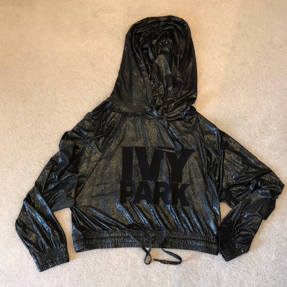 IVY PARK Tops - Ivy Park Cropped Hoodie